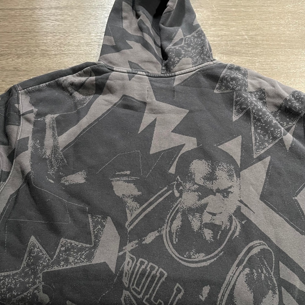 Jordan Mens XL Black Hoodie Michael Jordan Bulls All Over Print Pullover